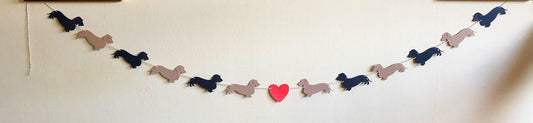 Dachshund Bunting (Design 2) - Choose which Coat image 0