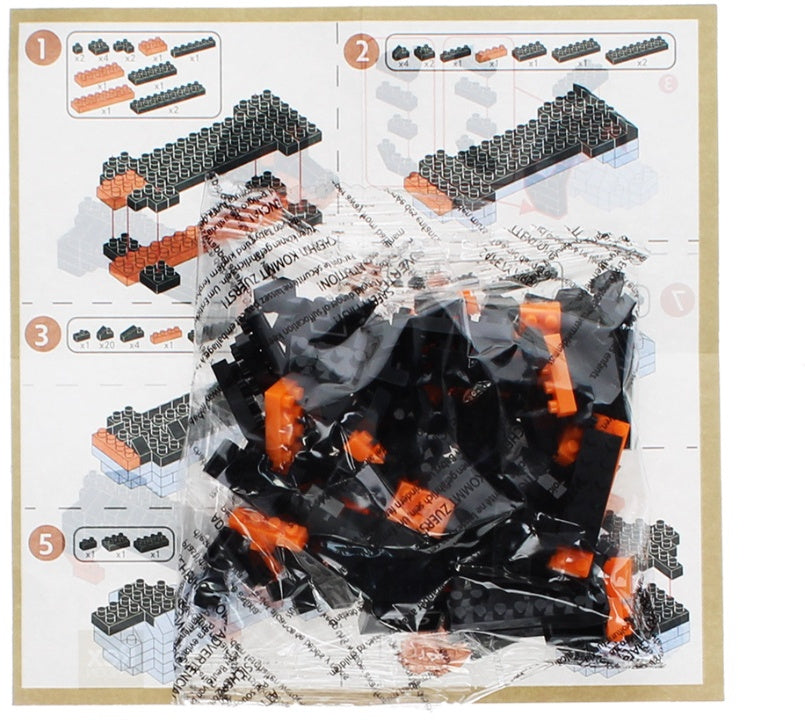 Build Your Own Sausage Dog Model Brick Kit 🐾🧱