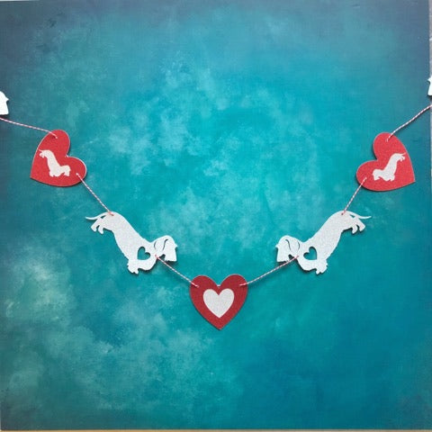 Valentines Dachshund Bunting & Free Confetti - Choose which Coat image 2
