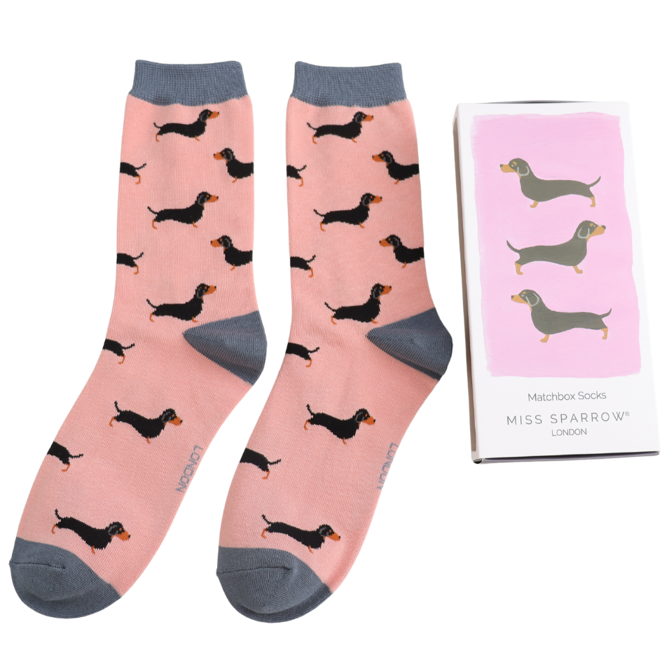 Miss Sparrow Women’s Matchbox Little Sausage Dogs Socks – Dusky Pink