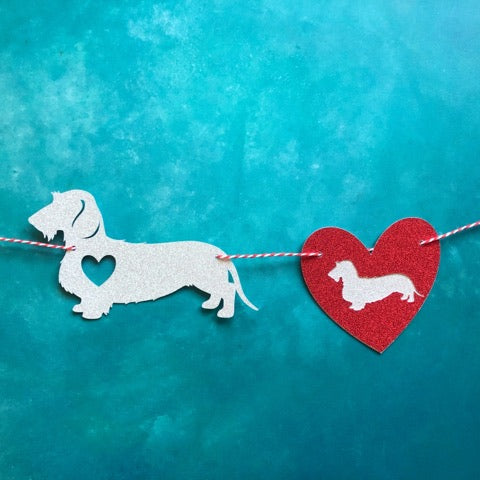 Valentines Dachshund Bunting & Free Confetti - Choose which Coat image 1