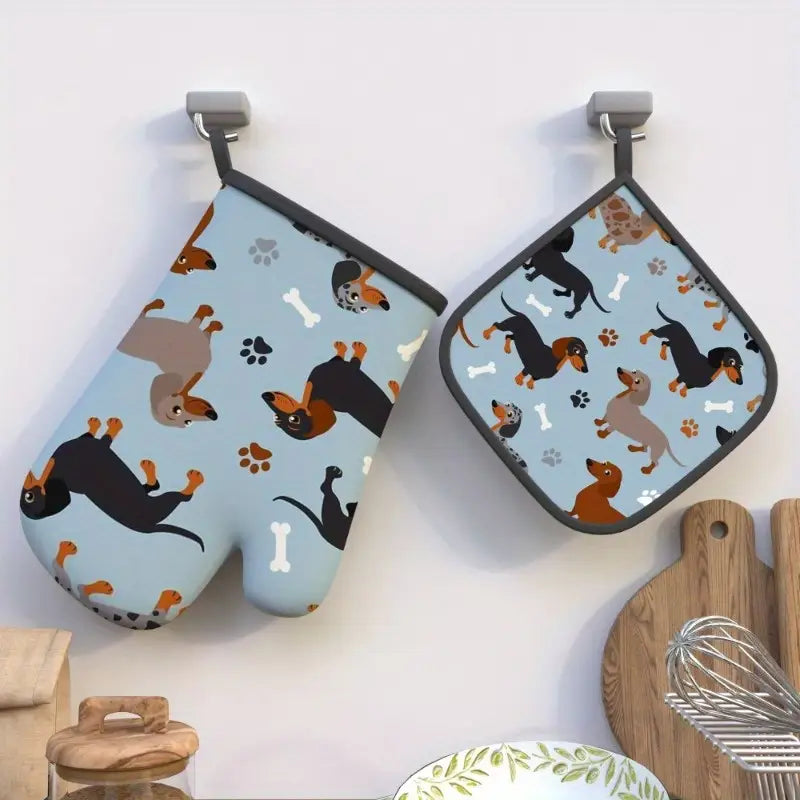 Dachshund Oven Mitt & Pott Pad in Blue